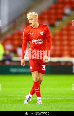 Oakwell Stadium, Barnsley, England - 20. August 2024 Harrison Nejman (31) von Barnsley - während des Spiels Barnsley gegen Manchester United U21's, Bristol Street Motors Trophy, 2024/25, Oakwell Stadium, Barnsley, England - 20. August 2024 Credit: Arthur Haigh/WhiteRosePhotos/Alamy Live News Stockfoto