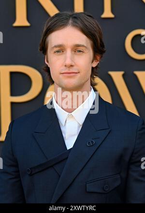 LONDON, GROSSBRITANNIEN. August 2024. Leon Wadham nimmt an der Weltpremiere von The Lord of the Rings: The Rings of Power – Staffel 2 im BFI SOUTHBANK in London Teil. (Quelle: Siehe Li/Picture Capital/Alamy Live News Stockfoto