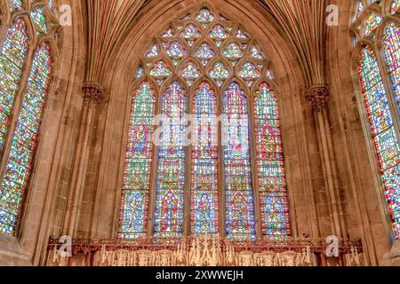 Buntglasfenster in der Lady Chapel, Cathedral at Wells, Somerset, England Stockfoto