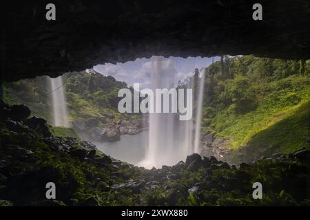 K50-Wasserfall-Szene in der Provinz Kon Tum, Vietnam Stockfoto