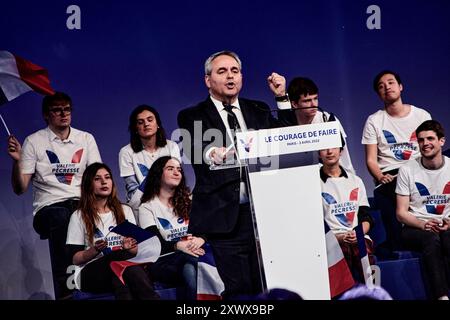 Paris, Frankreich. Februar 2023. Antonin Burat/Le Pictorium - Xavier Bertrand (Abbildung) - 16/02/2023 - Frankreich/Paris - Präsident des Regionalrats Hauts-de-France Xavier Bertrand hält eine Rede bei der Kundgebung von Valerie Pecresse am 3. April 2022 in Paris. Quelle: LE PICTORIUM/Alamy Live News Stockfoto