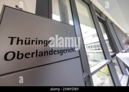 Justizzentrum Jena 20082024 - im Justizzentrum Jena sind das Thueringer Oberlandesgericht, das Amtsgericht Jena, die Generalstaatsanwaltschaft Thueringen, die sozialen Dienste in der Justiz und das Thueringer Anwaltsgericht untergebracht. Jena Oberlandesgericht Thüringen Deutschland *** Justizzentrum Jena 20082024 das Justizzentrum Jena beherbergt das Oberlandesgericht Thüringen, das Amtsgericht Jena, die Staatsanwaltschaft Thüringen, die Sozialdienste in der Justiz und das Thüringer Rechtsanwaltsgericht Jena Oberlandesgericht Thüringen Deutschland 200824 ppb-132 Stockfoto