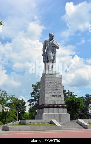 Wunderschöne und historische Orte, Denkmäler berühmter Menschen, ukrainische Schriftsteller Taras Schewtschenko auf der Insel Monastyrski in der Stadt Dripro, Dnipropet Stockfoto