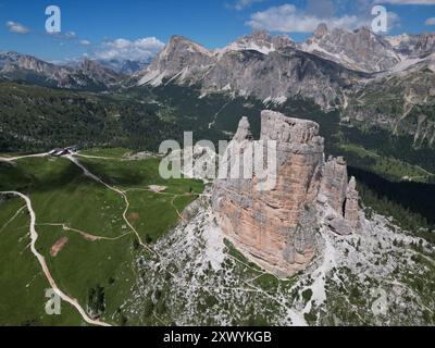 Cinque 5 torri fünf Türme aus der Vogelperspektive der Dolomiten im Trentino, Südtirol in Norditalien. Stockfoto