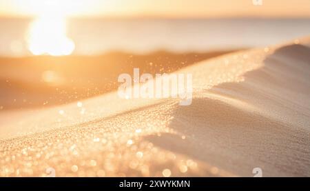 Glitzernder Schnee und goldenes Stundenlicht, mit traumhaftem Glühen-Bokeh bei Sonnenuntergang, elegantem Natur-Winterhintergrund, festlicher Natur-Hintergrund für die Weihnachtszeit Stockfoto