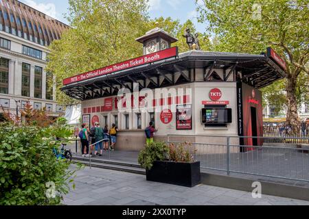 The Official London Theatre Ticket Booth, Leicester Square, London, UK Stockfoto