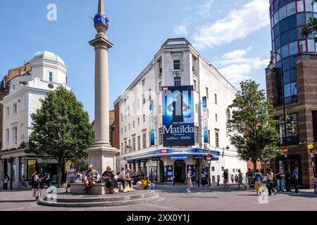 Matilda Bühnenshow, Cambridge Theatre, Seven Dials, Covent Garden, London, UK Stockfoto