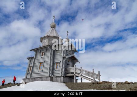 Blick auf die Dreifaltigkeitskirche in Belingshausen Russische Forschungsstation, Antarktis, Südmeer, Polarregionen Stockfoto