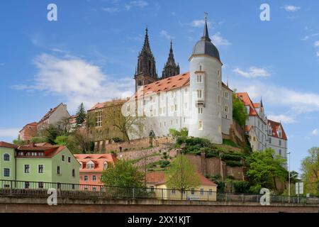 Die Albrechtsburg und der gotische Dom dominieren das Stadtzentrum, Meißen, Sachsen, Deutschland, Europa Stockfoto