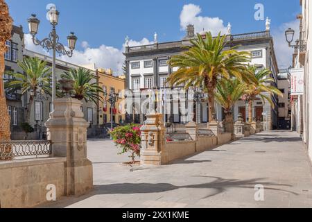 Altes Rathaus an der Plaza Santa Ana, Vegueta, UNESCO-Weltkulturerbe, Las Palmas de Gran Canaria, Gran Canaria, Kanarische Inseln, Spanien, Atlantik Stockfoto