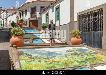 Keramikfliesen, die Teile der Kanarischen Inseln, Firgas, Gran Canaria, Kanarischen Inseln, Spanien zeigen, Atlantik, Europa Stockfoto