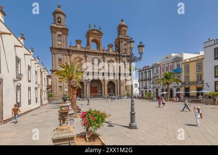 Kathedrale von Santa Ana an der Plaza Santa Ana, Vegueta, Las Palmas de Gran Canaria, Gran Canaria, Kanarische Inseln, Spanien, Atlantik Stockfoto