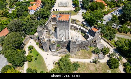 Aus der Vogelperspektive der Burg Guimaraes, UNESCO-Weltkulturerbe, Guimaraes, Norte, Portugal, Europa Stockfoto