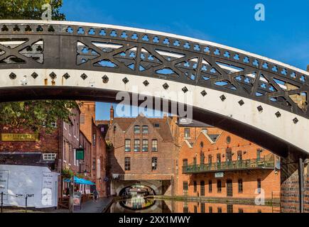 Bar Lodge Fußgängerbrücke, Gas Street Canal Basin, Zentrum von Birmingham, England, Großbritannien, Europa Stockfoto