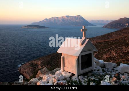 Blick auf Telendos von Kalymnos, Dodekanesen, griechischen Inseln, Griechenland, Europa Stockfoto