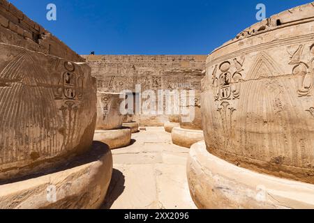 Medinet Habu, Totentempel von Ramesses III, Hypostyle Hall, Luxor, Ägypten, Nordafrika, Afrika Stockfoto