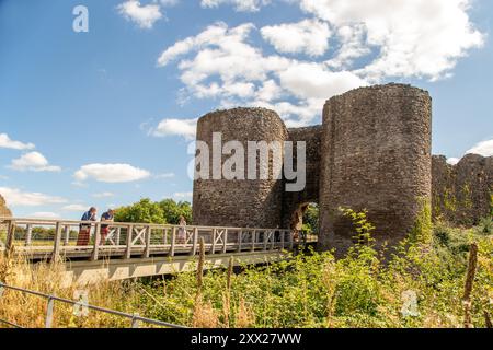 White Castle, oder Llantilio Castle, ist eine Burgruine in der Nähe des Dorfes Llantilio Crossenny in Monmouthshire, Südwales Stockfoto