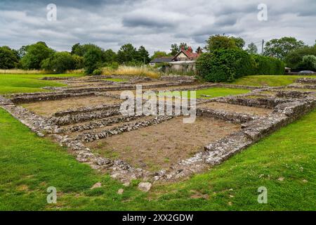 Mauern und Fundamente eines alten römischen Hofhauses und Bädern in Caerwent, Wales Stockfoto