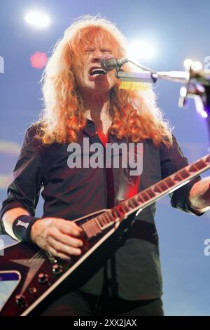 Dave Mustaine, Gitarrist und Sänger der US-amerikanischen Thrash-Metal-Band Megadeth, tritt während der Megadeth-Tour „Destroy All Enemies“ in der Toyota Music Factory auf. (Kreditbild: © Javier Vicencio/eyepix via ZUMA Press Wire) NUR REDAKTIONELLE VERWENDUNG! Nicht für kommerzielle ZWECKE! Stockfoto