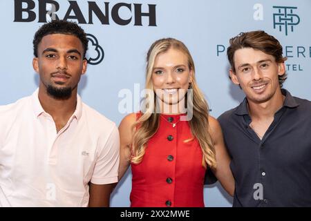 New York, USA. August 2024. Die Tennissportler Katie Boulter, Arthur Fils und Alex de Minaur nehmen am 21. august 2024 im Park Terrace Hotel in New York an einem Podiumsgespräch mit Kathy Buccio Teil. (Foto: Lev Radin/SIPA USA) Credit: SIPA USA/Alamy Live News Stockfoto