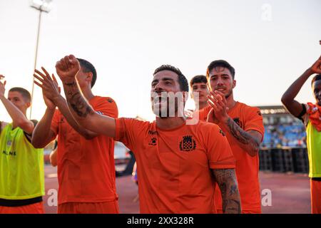 Rio Maior, Portugal. August 2024. Salvador Agra (Boavista FC) feiert mit der Mannschaft während des Liga Portugal Spiels zwischen den Teams Casa Pia AC und Boavista FC im Estadio Municipal Rio Maior Boavista FC gewann 1-0 (Foto: Maciej Rogowski/SOPA Images/SIPA USA) Credit: SIPA USA/Alamy Live News Stockfoto