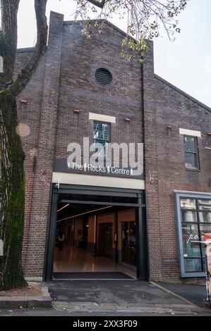 Das Rocks Centre ist ein Einkaufszentrum mit Geschäften, Restaurants, Kunst- und Souvenirläden an der Argyle Street im historischen Stadtteil Sydney in New South Wales, Australien. T Stockfoto