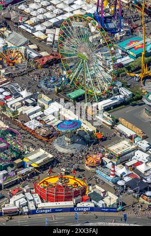 Luftbild, Cranger Kirmes, Volksfest mit Fahrgeschäften und Gastronomie, Riesenrad, Unser Fritz, Herne, Ruhrgebiet, Nordrhein-Westfalen, Deutschland ACHTUNGxMINDESTHONORARx60xEURO *** Luftblick, Cranger Kirmes, Jahrmarkt mit Fahrgeschäften und Gastronomie, Riesenrad, Unser Fritz, Herne, Ruhrgebiet, Nordrhein-Westfalen, Deutschland ACHTUNGxMINDESTHONORARx60xEURO Stockfoto