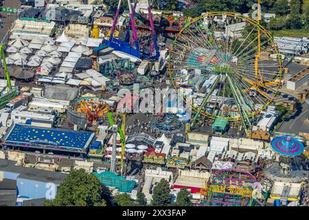 Luftbild, Cranger Kirmes, Volksfest mit Fahrgeschäften und Gastronomie, Riesenrad, Unser Fritz, Herne, Ruhrgebiet, Nordrhein-Westfalen, Deutschland ACHTUNGxMINDESTHONORARx60xEURO *** Luftblick, Cranger Kirmes, Jahrmarkt mit Fahrgeschäften und Gastronomie, Riesenrad, Unser Fritz, Herne, Ruhrgebiet, Nordrhein-Westfalen, Deutschland ACHTUNGxMINDESTHONORARx60xEURO Stockfoto