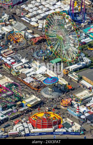 Luftbild, Cranger Kirmes, Volksfest mit Fahrgeschäften und Gastronomie, Riesenrad, Unser Fritz, Herne, Ruhrgebiet, Nordrhein-Westfalen, Deutschland ACHTUNGxMINDESTHONORARx60xEURO *** Luftblick, Cranger Kirmes, Jahrmarkt mit Fahrgeschäften und Gastronomie, Riesenrad, Unser Fritz, Herne, Ruhrgebiet, Nordrhein-Westfalen, Deutschland ACHTUNGxMINDESTHONORARx60xEURO Stockfoto