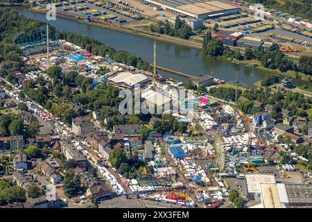 Luftbild, Cranger Kirmes, Volksfest mit Fahrgeschäften und Gastronomie, Riesenrad, Unser Fritz, Herne, Ruhrgebiet, Nordrhein-Westfalen, Deutschland ACHTUNGxMINDESTHONORARx60xEURO *** Luftblick, Cranger Kirmes, Jahrmarkt mit Fahrgeschäften und Gastronomie, Riesenrad, Unser Fritz, Herne, Ruhrgebiet, Nordrhein-Westfalen, Deutschland ACHTUNGxMINDESTHONORARx60xEURO Stockfoto