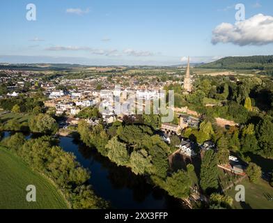 Aerial, St. Marys Church, River Wye, Ross on Wye Old Town, Herefordshire, England Stockfoto