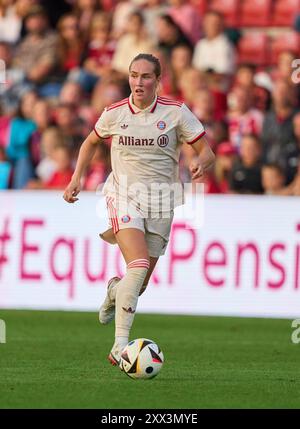 Sydney LOHMANN, FCB Damen 12 beim Frauenfußballspiel FC BAYERN München – JUVENTUS TURIN 0-0 am 20. August 2024 in München. Saison 2024/2025, 1.Bundesliga, FCB, München, Google Pixel, Frauen Bundesliga Spieltag x, x.. Spieltag-Fotograf: ddp-Bilder / Sternbilder Stockfoto