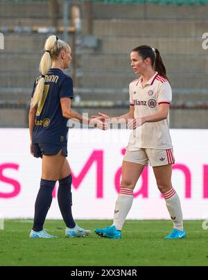 Unterhaching, Deutschland. August 2024. Tuva Hansen, FCB Women 6 Alisha Debora Lehmann, JUVE Women 7 Handshake nach dem Frauenfußballspiel FC BAYERN München - JUVENTUS TURIN 0-0 am 20. August 2024 in München. Saison 2024/2025, 1.Bundesliga, FCB, München, Google Pixel, Frauen Bundesliga Spieltag x, x.. Spieltag Fotograf: ddp Images/STAR-Images Credit: ddp Media GmbH/Alamy Live News Stockfoto