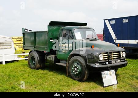 Klassischer Bedford Kipper - John Gollop Stockfoto