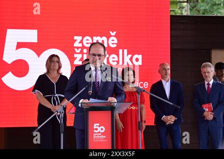 Budweis, Tschechische Republik. August 2024. Landwirtschaftsminister Marek Vyborny spricht während der internationalen Landwirtschaftsausstellung Zeme zivitelka in Ceske Budejovice, tschechische Republik, 22. August 2024 Credit: Vaclav Pancer/CTK Photo/Alamy Live News Stockfoto