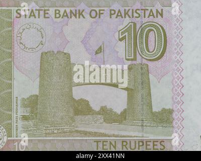 Porträt von Bab-e-Khyber (Eingang zum Khyber-Pass) aus Pakistan 100-Rupien-Banknote Stockfoto