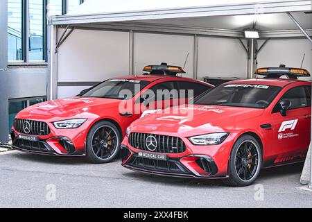 August 2024; Circuit Zandvoort, Zandvoort, Holland, Nordholland, Niederlande; Formel 1 Heineken Grand Prix 2024 in den Niederlanden; Tag der Ankunft und Inspektion; die Mercedes-AMG GT 63 S 4MATIC Medical Cars für das Rennwochenende Stockfoto