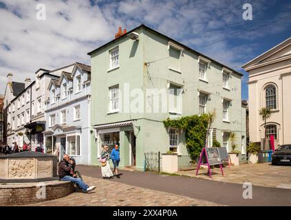 Großbritannien England, Dorset, Bridport, South Street, Buckydoo Square Stockfoto