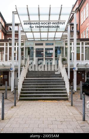 Hamburg, Deutschland, 19. Juli 2024 - Einlass des Bernard-Nocht-Instituts für Tropenheilkunde Stockfoto