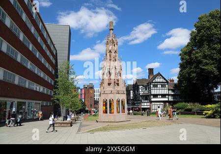 Coventry Cross an der Trinity Street im Stadtzentrum Stockfoto