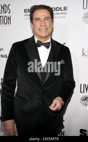 John Travolta bei den 13. Jährlichen Living Legends of Aviation Awards, die am 22. Januar 2016 im Beverly Hilton Hotel in Beverly Hills, USA, verliehen wurden. Stockfoto