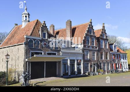 Edam, Niederlande. Februar 2023. Der Käsemarkt in Edam, Holland Stockfoto