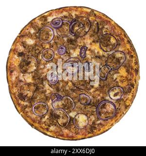 Frischen Thunfisch Pizza auf weißem Hintergrund Stockfoto