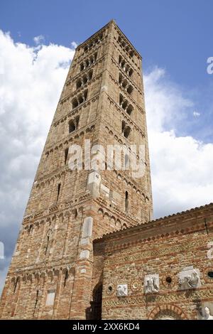 Die Abtei Pomposa ist ein Benediktinerkloster in der Provinz Ferrara. Die erste Siedlung stammt vermutlich aus dem 7. Oder 9. Jahrhundert. Die Kirche Stockfoto