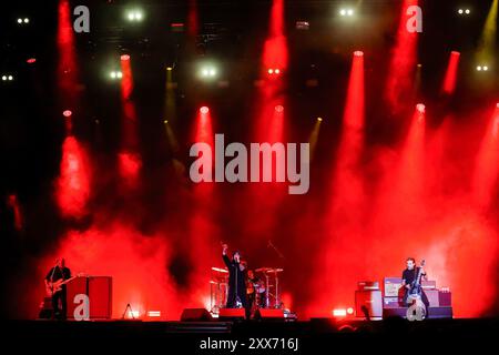 Porto, Portugal. August 2024. Die englische Rockband The Cult tritt am 2. Tag des Musikfestivals Vilar de Mouros vom 21. Bis 24. August 2024 im Norden Portugals auf. Quelle: SOPA Images Limited/Alamy Live News Stockfoto