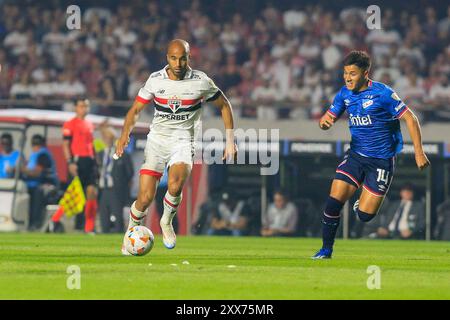 Sao Paulo, Brasilien. April 2024. Lucas während des Spiels zwischen Sao Paulo und Nacional bei Morumbis in Sao Paulo, Brasilien (Fernando Roberto/SPP) Credit: SPP Sport Press Photo. /Alamy Live News Stockfoto