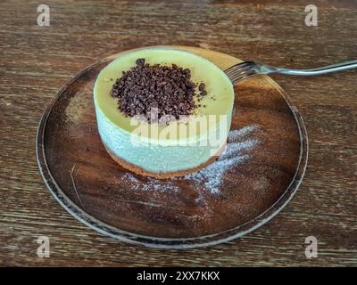 Käsekuchen Dessert, leckerer Käsekuchen und Schokolade Stockfoto