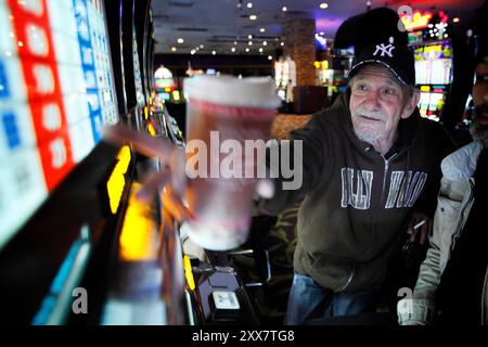 Die Mafia erlebt schwere Schläge durch Informanten in ihren eigenen Reihen, die mit den Behörden zusammenarbeiten. Henry Hill ist eine der bekanntesten „Ratten“. Stockfoto