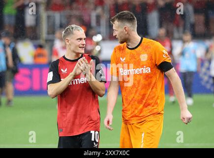 Florian Wirtz (Bayer), Torhüter Lukas Hradecky (Bayer), Leverkusen, Deutschland, 17.08.2024, Supercup, Bayer 04 Leverkusen - VfB Stuttgart. DFL REGULATI Stockfoto