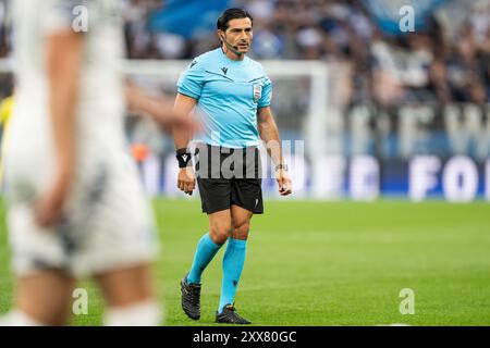 Kopenhagen, Dänemark. August 2024. Schiedsrichter Fabio Maresca war beim Qualifikationsspiel der UEFA Conference League zwischen dem FC Kopenhagen und Kilmarnock in Parken in Kopenhagen zu sehen. Quelle: Gonzales Photo/Alamy Live News Stockfoto